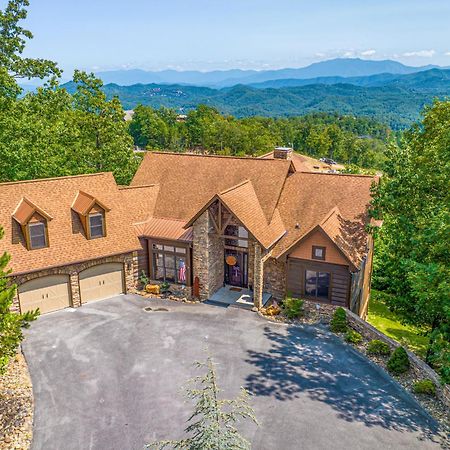 Five Bears Mountain View Lodge Sevierville Extérieur photo