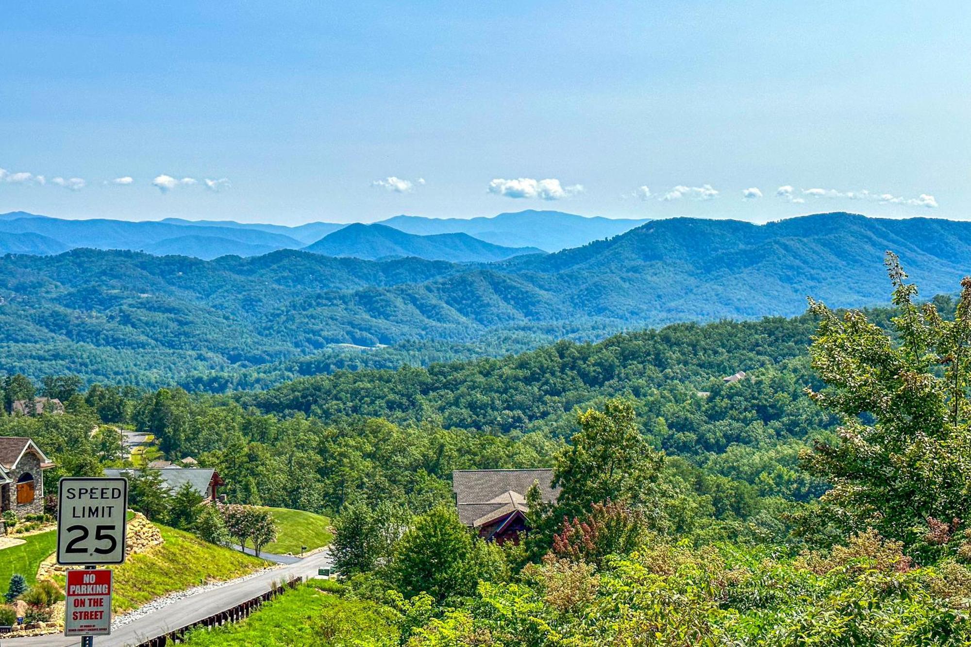 Five Bears Mountain View Lodge Sevierville Extérieur photo