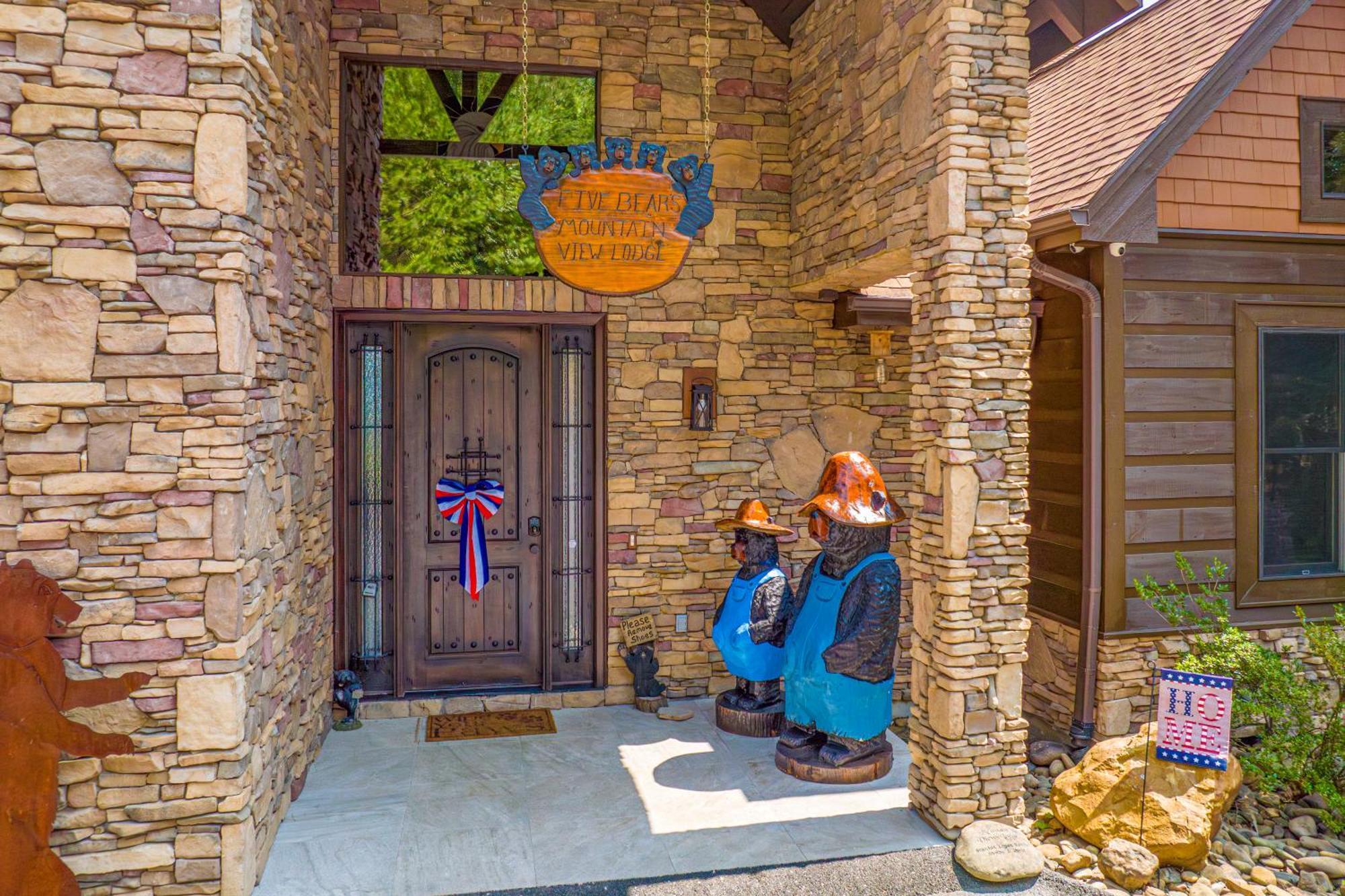 Five Bears Mountain View Lodge Sevierville Extérieur photo
